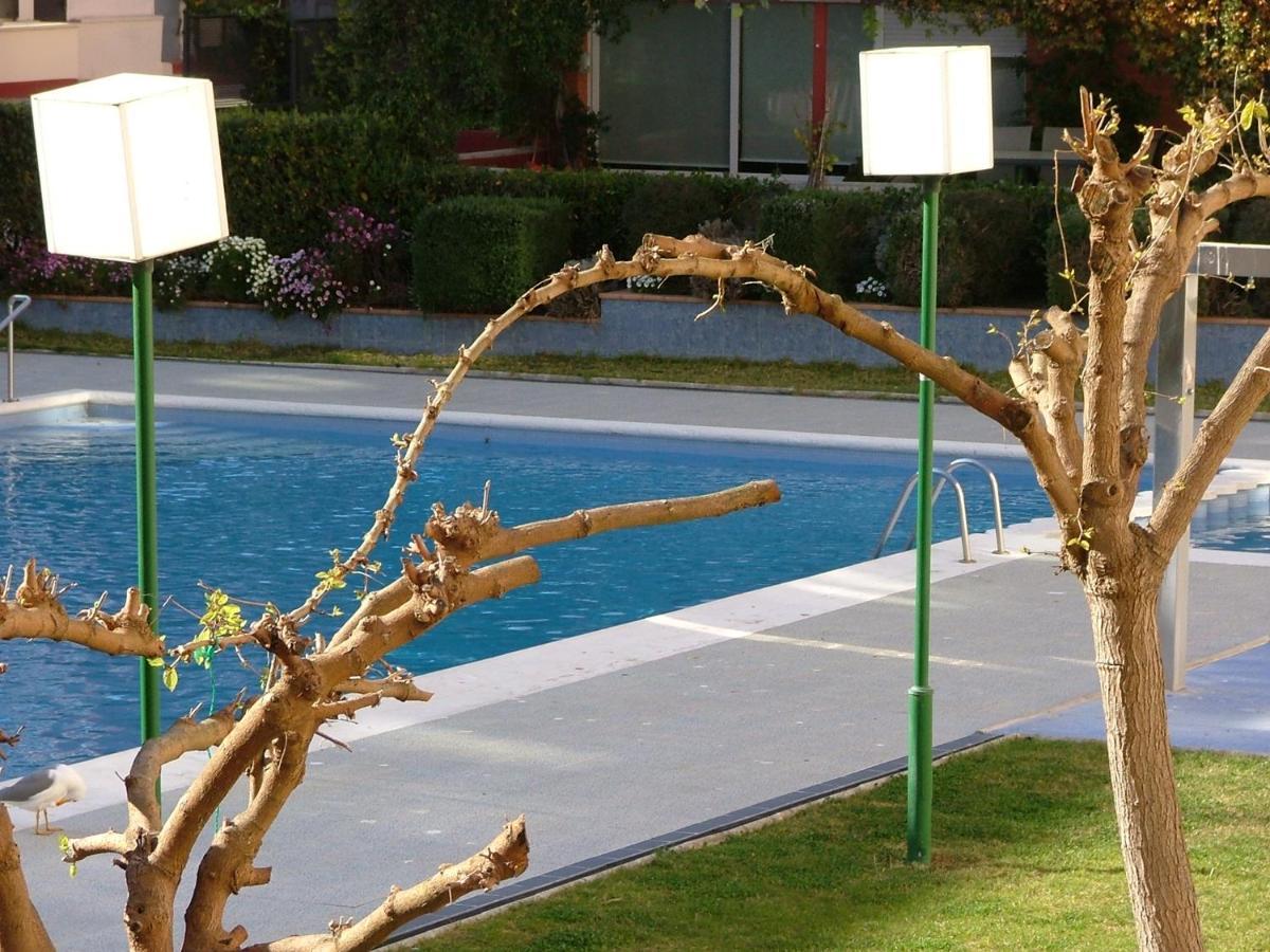 Nexthome Beach & Pool 료렛 드 마르 외부 사진